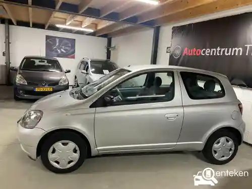 Toyota Yaris 1.3 2000