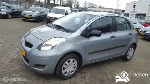 Toyota Yaris 1.0 2010
