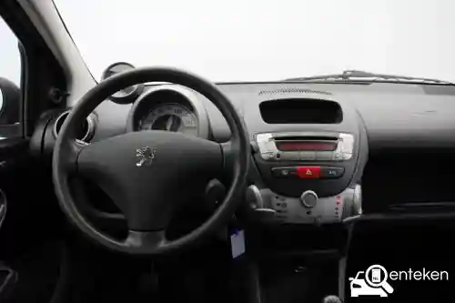 Peugeot 107 1.0 70 2010