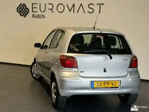 Toyota Yaris 1.3 2004