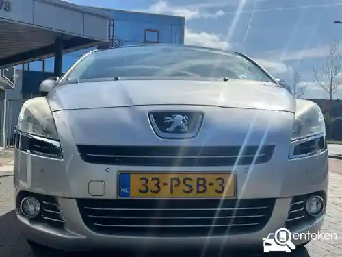 Peugeot 5008 155 THP 2011
