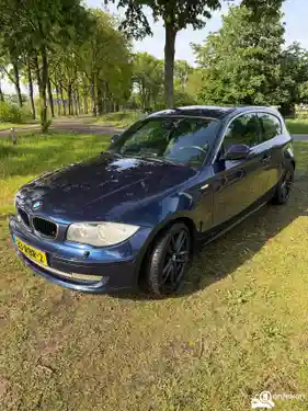 BMW 118i 2011