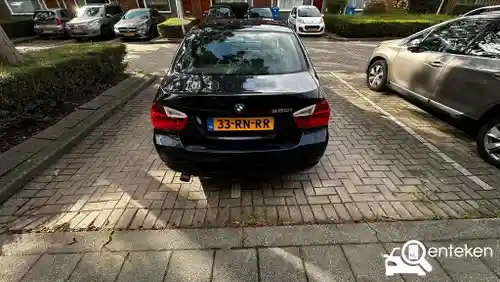 BMW 320i 2005