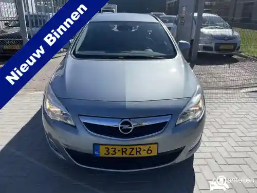Opel Astra Sports Tourer 1.4 2011