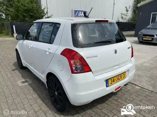 Suzuki Swift 1300 2009
