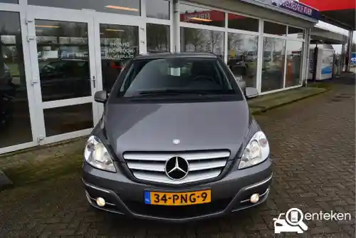 Mercedes-Benz B 180 2011