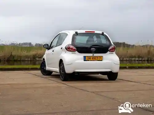Toyota Aygo 1.0 2011
