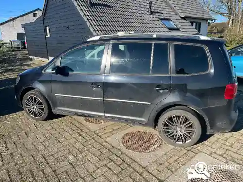 VW Touran 1.2 TSI BMT 2012