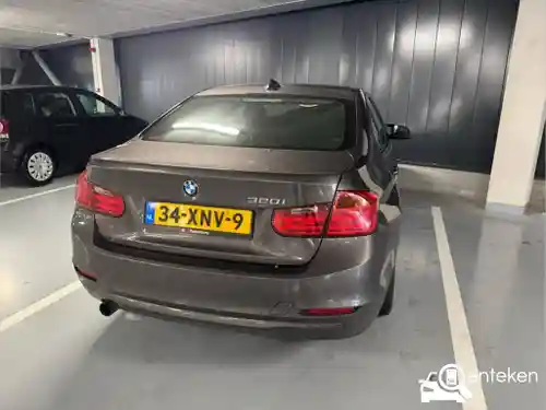 BMW 320i 2012
