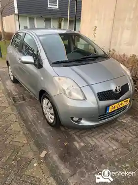 Toyota Yaris 1.3 2008