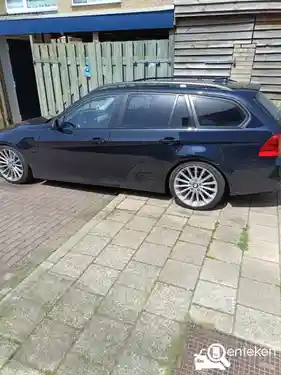 BMW 318i Touring 2008