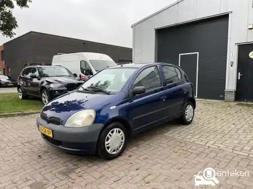 Toyota Yaris 1.0 2001