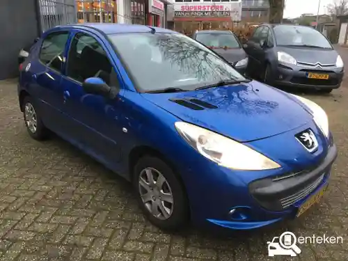 Peugeot 206 75 2010