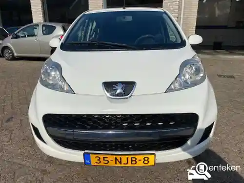 Peugeot 107 1.0 70 2010