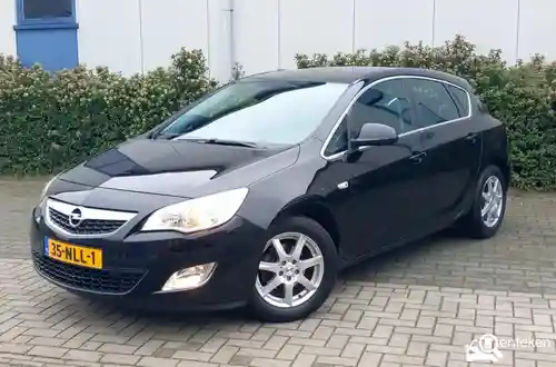 Opel Astra 1.4 Turbo 2010