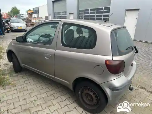 Toyota Yaris 1.0 2004