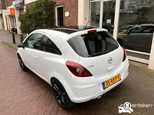 Opel Corsa 1.4 2011