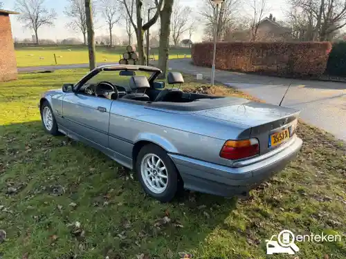 BMW 320i Cabrio 1995