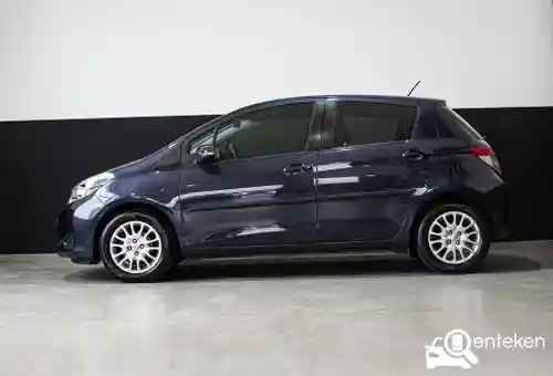 Toyota Yaris 1.0 2012
