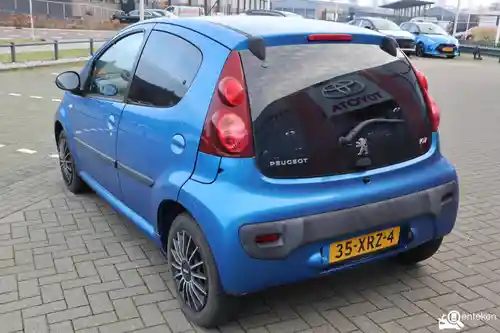 Peugeot 107 1.0 68 2012