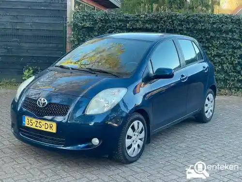 Toyota Yaris 1.3 2008