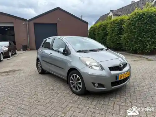 Toyota Yaris 1.33 2010