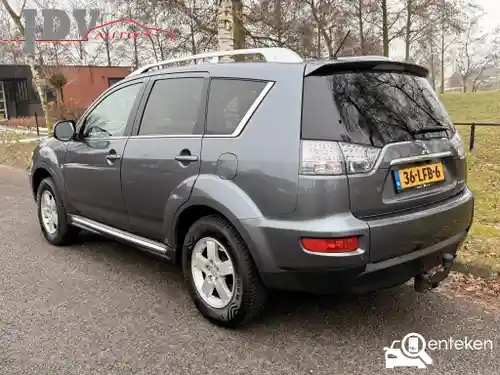 Mitsubishi Outlander 2.0 2010