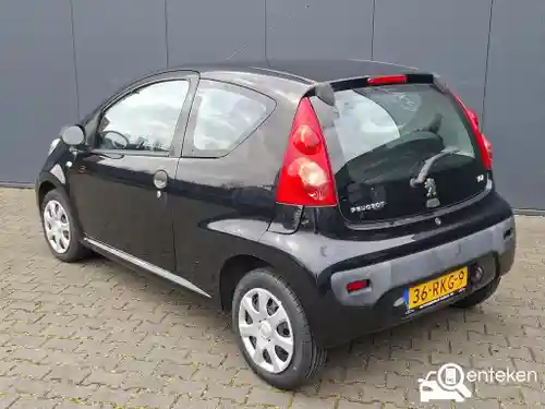 Peugeot 107 1.0 70 2011