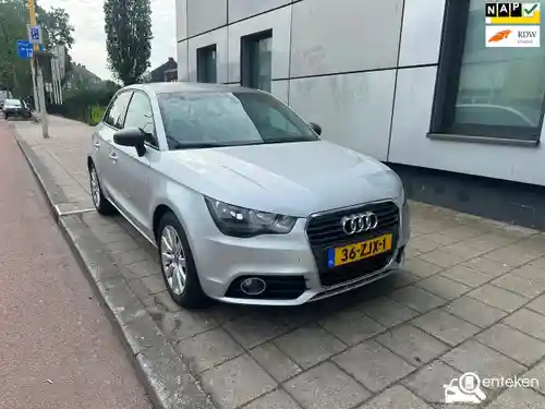 Audi A1 Sportback 1.2 TFSI 2013