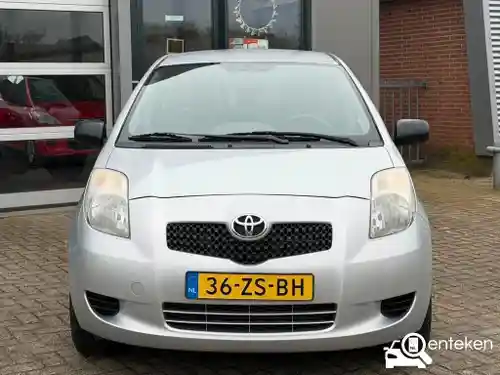 Toyota Yaris 1.0 2008