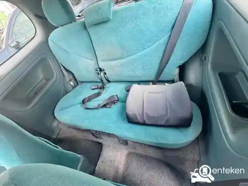 Toyota Yaris 1.3 2000