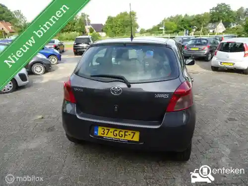 Toyota Yaris 1.3 2008