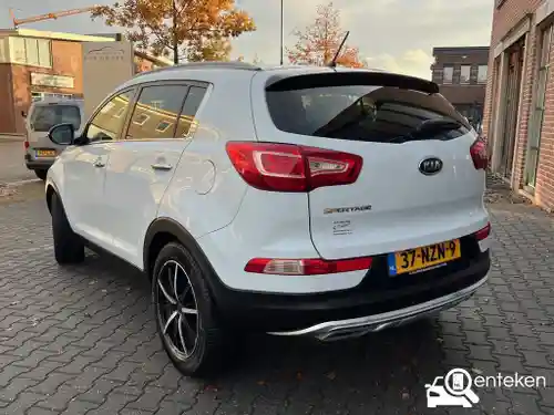 KIA Sportage 2.0 2011