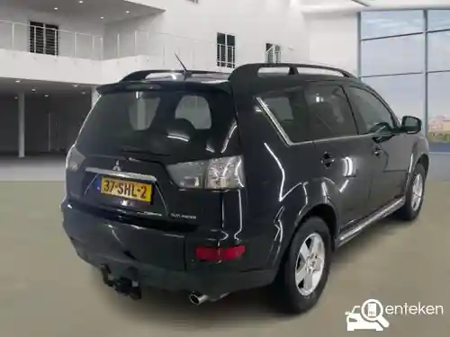 Mitsubishi Outlander 2.0 2011
