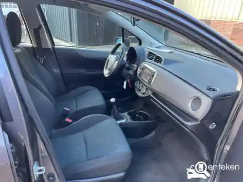 Toyota Yaris 1.0 2011