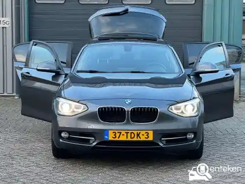 BMW 118i 2012