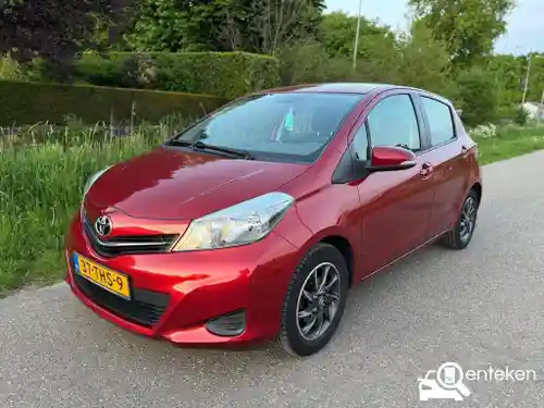 Toyota Yaris 1.0 2012