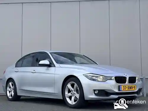 BMW 320i 2012