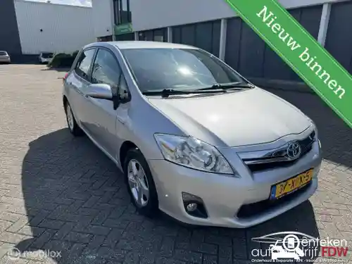 Toyota Auris 1.8 Hybrid 2012