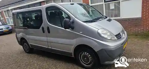 Renault Trafic 2,7t 2.0 dCi 90 2013