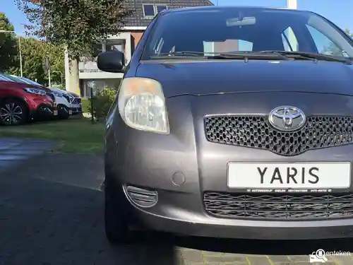 Toyota Yaris 1.3 2008