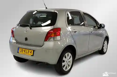 Toyota Yaris 1.33 2010