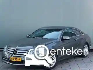 Mercedes-Benz E 200 BlueEFFICIENCY Coupé 2011