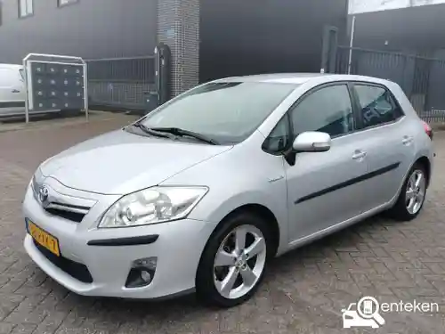 Toyota Auris 1.8 Hybrid 2011
