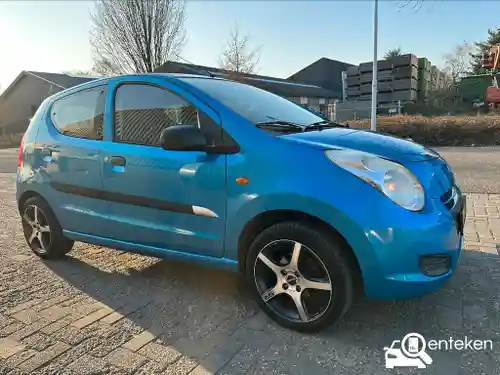 Suzuki Alto 1.0 2011