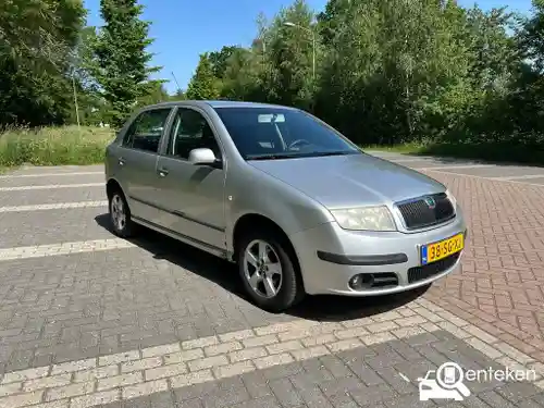 Skoda Fabia Sedan 1.4 16V 2006