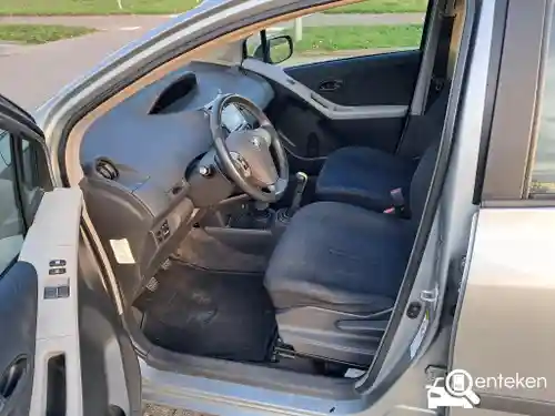 Toyota Yaris 1.3 2006