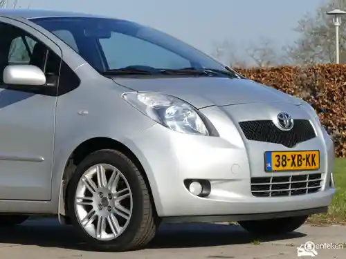 Toyota Yaris 1.3 2007
