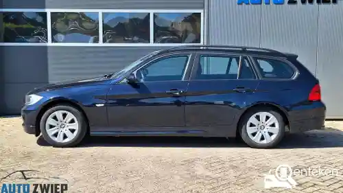 BMW 318i Touring 2007