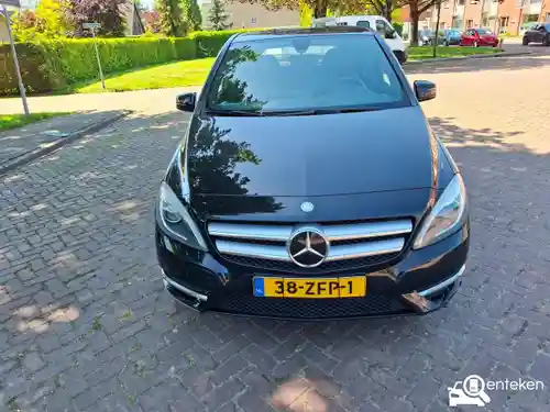 Mercedes-Benz B 200 BlueEFFICIENCY 2012